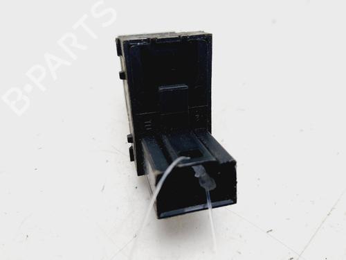 Right rear window switch VW TIGUAN (5N_)  | BP29998321I28 