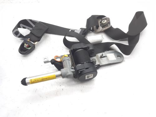 Used Front right seatbelt MITSUBISHI CARISMA (DA_) 1.9 DI-D (DA5A) (102 hp) 8733164
