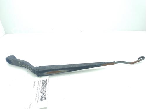 Used Front windshield wiper arm KIA SORENTO I (JC) [2002-2011]  24447374