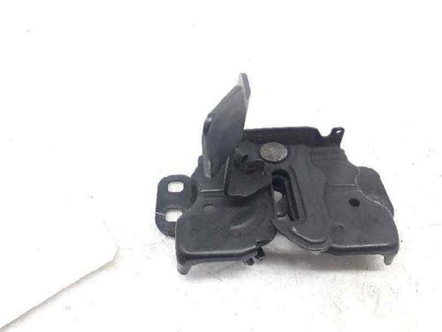 hood-lock-dodge-caliber-20-crd-04589802aa-2006-8765146 main image