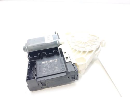Left front window motor VW PASSAT B6 (3C2) 2.0 TDI | BP13742123E21 