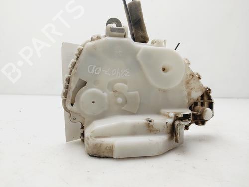 Used Front right lock HONDA CIVIC VIII Hatchback (FN, FK) 2.2 CTDi (FK3) (140 hp) 31189279