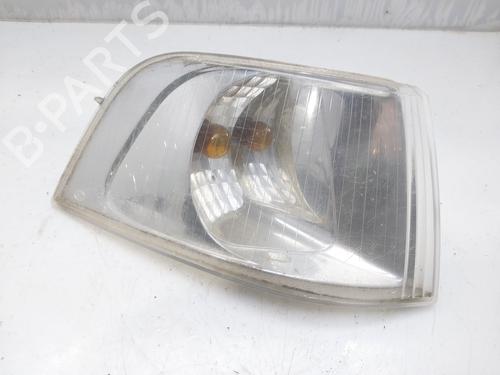 Used Right front indicator Right front indicator 13253248 13253248