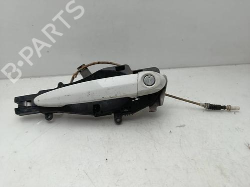 Used Front left exterior door handle Front left exterior door handle 39411976 39411976