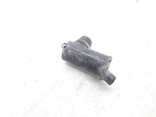 Used Washer pump TOYOTA RAV 4 II (_A2_) 2.0 D 4WD (CLA20_, CLA21_, CLA20R, CLA21R) (116 hp) 14004365