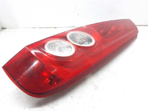 Used Right taillight FORD FIESTA V (JH_, JD_) 1.4 TDCi (68 hp) 6325686