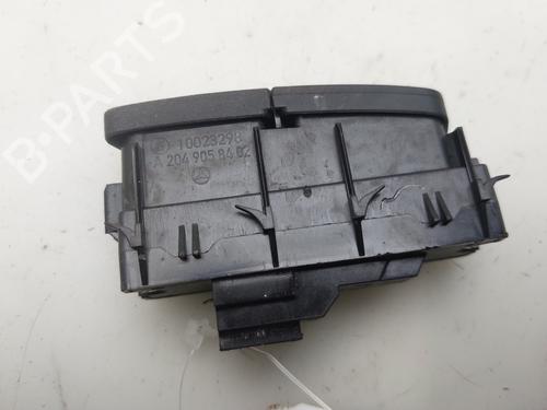 Switch INFINITI QX30 2.2 D AWD | BP37152886I30 - Image 2