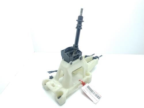 Used Gear lever MITSUBISHI OUTLANDER II (CW_W) 2.0 DI-D (CW8W) (140 hp) 23401218
