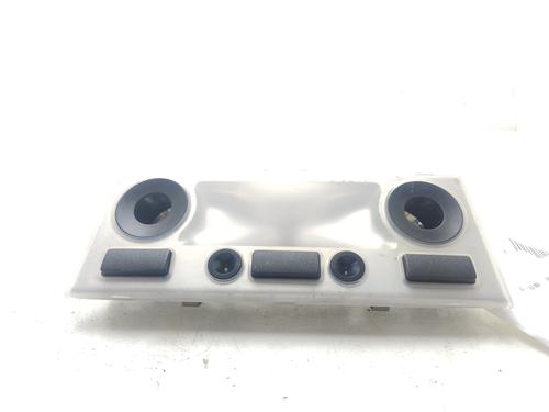 Kabinelys BMW 5 (E60) 520 d (163 hp) 30604004