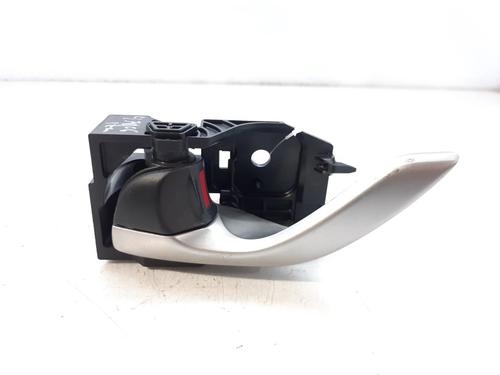 Used Front left interior door handle Front left interior door handle MAZDA 3 (BM, BN) 2.2 D (150 hp) 8319502 8319502