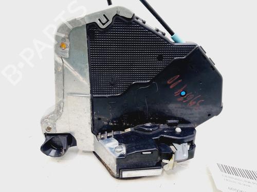 Højre fortil lås LEXUS IS III (_E3_) 300h (AVE30_, AVE30R) | BP30498004C97