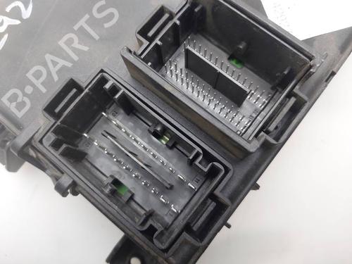 Fuse box OPEL CORSA D (S07) | BP39184260E1 - Image 2