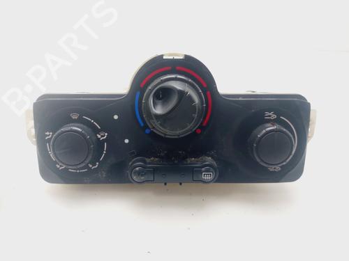 Used Climate control RENAULT CLIO III (BR0/1, CR0/1) 1.4 16V (98 hp) 30091071