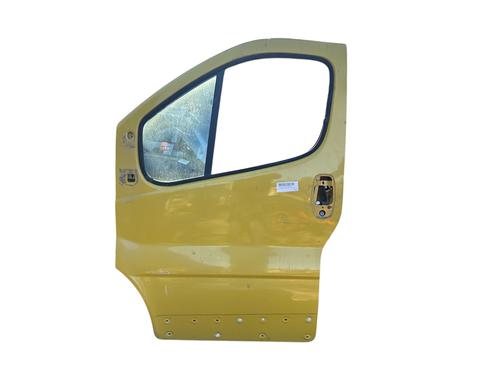 Used Left front door OPEL VIVARO A Van (X83) [2001-2015]  25132114