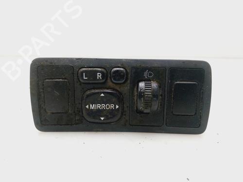 Used Mirror switch TOYOTA AVENSIS Saloon (_T25_) 2.0 D-4D (CDT250_, CDT250R) (116 hp) 26185997