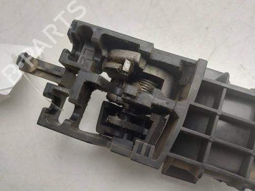Front left interior door handle SUZUKI GRAND VITARA II (JT, TE, TD) 1.9 DDiS All-wheel Drive (JT419, TD44, JB419WD, JB419XD,... | BP40154152I13 - Image 2