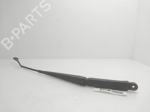 Used Front windshield wiper arm Front windshield wiper arm VOLVO XC90 I (275) T6 AWD (272 hp) 33411616 33411616