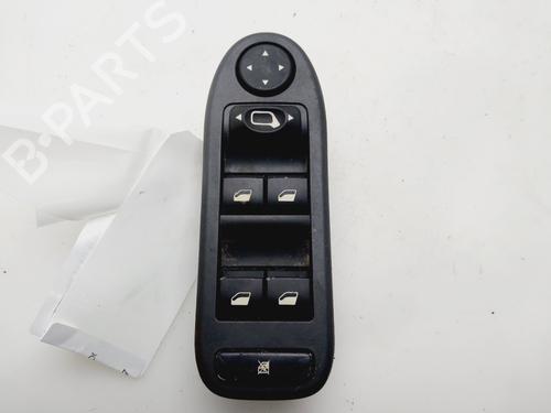 Used Left front window switch CITROËN C5 II (RC_) [2004-2008]  30852022