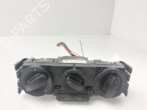 Used Climate control Climate control SKODA RAPID (NH3, NK3, NK6) [2012-2022] 32300189 32300189