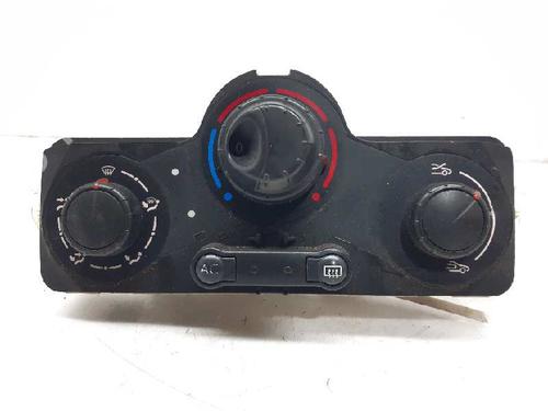 Used Climate control RENAULT CLIO III (BR0/1, CR0/1) 1.5 dCi (BR17, CR17) (86 hp) 5325357