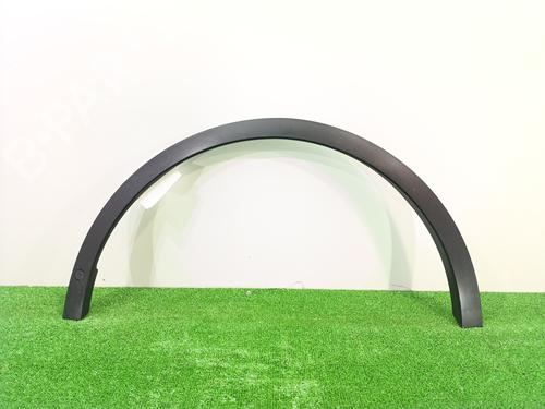 Elargisseur aile avant gauche JAGUAR E-PACE (X540) 2.0 D150 AWD (150 hp) 32870998