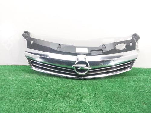 Grill OPEL ASTRA H (A04) [2004-2014]  26487103