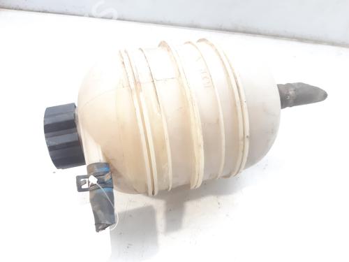 Expansion tank PEUGEOT 206 Hatchback (2A/C) 1.1 i | BP10138938C120 