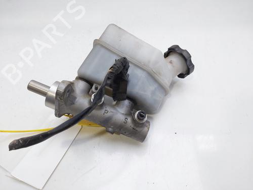 Used Brake master cylinder KIA SPORTAGE II (JE_, KM_) [2004-2011]  13571906