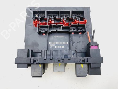 Sikringsdåse AUDI TT (8J3) 2.0 TFSI (200 hp) 29850640