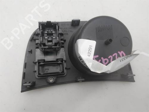 Warning switch SEAT LEON (1P1) 2.0 TDI | BP38433831I22 - Image 3