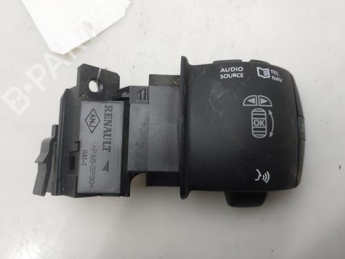 switch-renault-laguna-iii-bt01-2007-2008-2009-2010-2011-2012-2013-2014-2015-36090770 main image