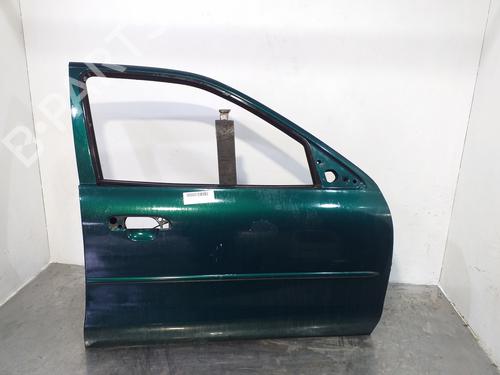 Used Right front door FORD MONDEO II Saloon (BFP) 2.0 i (131 hp) 17063514