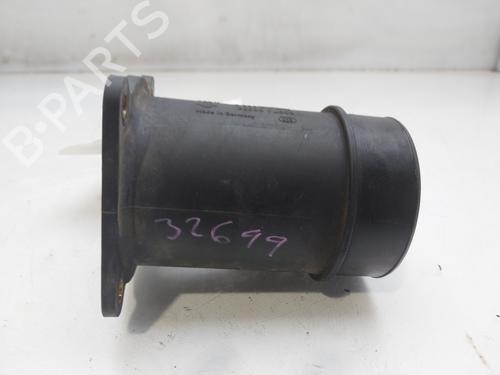 Used Mass air flow sensor NISSAN ALMERA II (N16) 2.2 Di (110 hp) 15815681