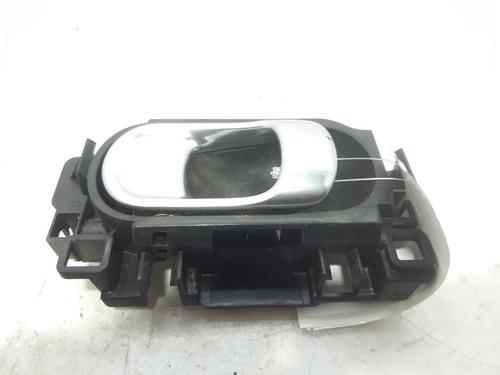 Used Front left interior door handle Front left interior door handle CITROËN C4 CACTUS 1.6 BlueHDi 100 (99 hp) 9217822 9217822