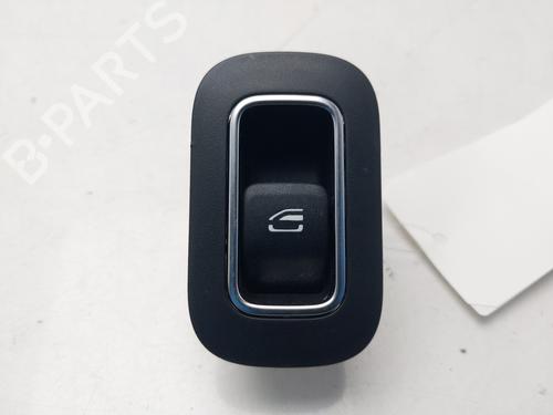 hjre-bagtil-elrude-kontakt-mercedes-benz-a-class-w177-2018-36422826 main image