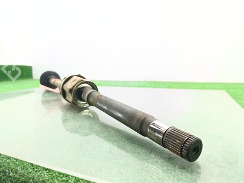 Drivaksel fortil Højre LAND ROVER DISCOVERY III (L319) 2.7 TD 4x4 | BP29903379M39 