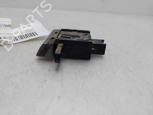 Warning switch MAZDA BT-50 Pickup (CD, UN) 2.5 MRZ-CD 4x4 (UNY0W3) | BP38202661I22 - Image 2