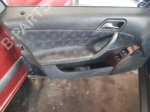 Ruitenwissermotor voor MERCEDES-BENZ C-CLASS (W203) C 180 Kompressor (203.046) | BP21385670M29 
