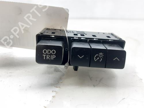 Used Switch LEXUS IS III (_E3_) 300h (AVE30_, AVE30R) (223 hp) 8630897