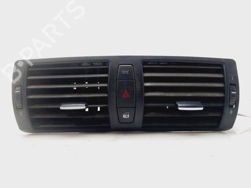 Used Air vent BMW 1 (E87) 118 d (143 hp) 29575956