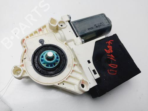 Right front window motor SEAT LEON (1P1) 2.0 TDI | BP32186276E20