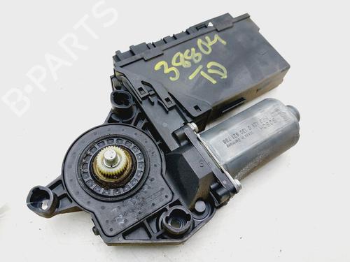 Right rear window motor AUDI A4 B7 (8EC) 2.0 TDI 16V | BP30863383E22