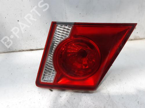 Left tailgate light CHEVROLET CRUZE (J300) 2.0 CDI (163 hp) 8948906