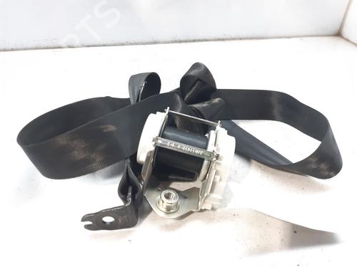 Used Rear left seatbelt VW PASSAT B7 Variant (365) 1.6 TDI (105 hp) 8817753