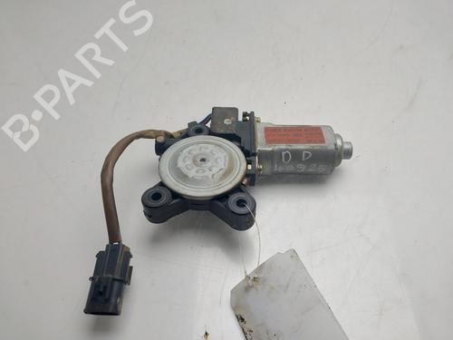Rudehejsemotor forskærm højre Rudehejsemotor forskærm højre 38757577 38757577