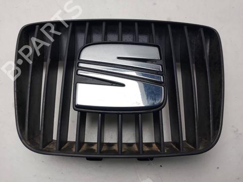 Grill Grill SEAT IBIZA II (6K1) [1993-2002] 39752064 39752064