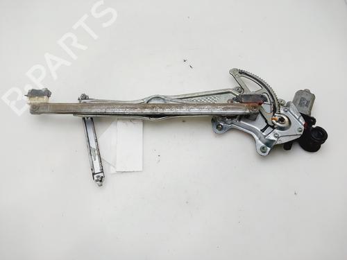 Alzavetro anteriore destra TOYOTA YARIS (_P1_) 1.4 D-4D (NLP10_, NLP10R) (75 hp) 28368468