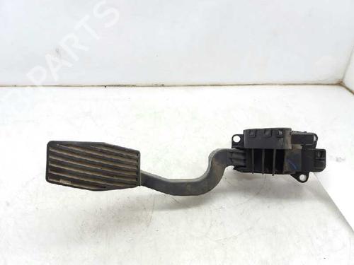 Used Pedal OPEL CORSA D (S07) 1.2 (L08, L68) (80 hp) 2891576