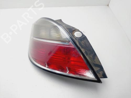 Used Left taillight OPEL ASTRA H (A04) [2004-2014]  29242291