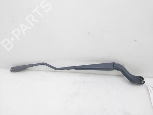 Used Front windshield wiper arm FORD ECOSPORT 1.5 EcoBlue TDCi (95 hp) 19030420
